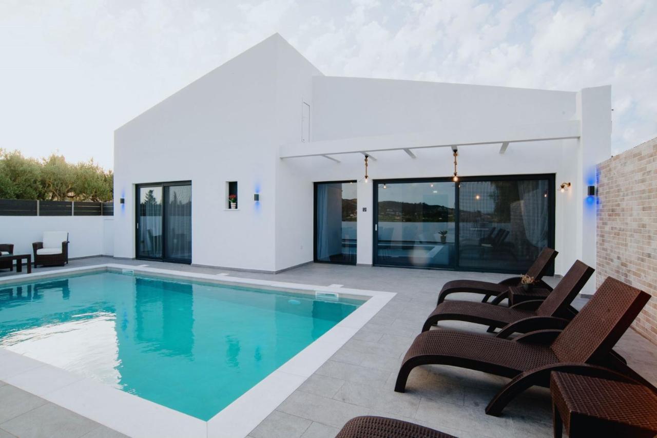 Villa Etoile Agios Kirikos  Luaran gambar